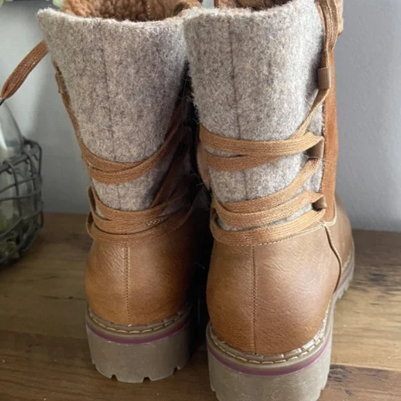 Patrizia Boots By Spring Steps Brown Sherpa Lined Women’s Size 6 - Picture 2 of 12